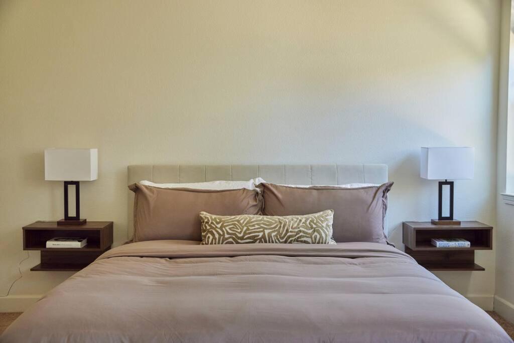 New Upscale House, Tahoe 30-Min W/ Cal King Рино Экстерьер фото